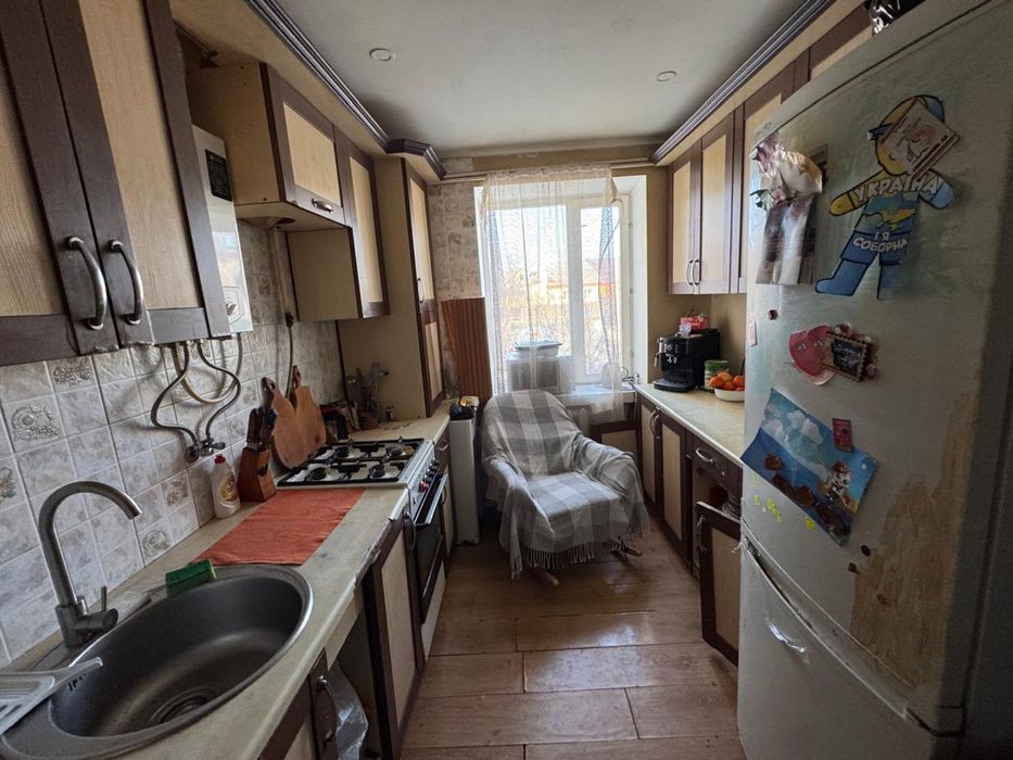 Продаж 3-х кімнатної квартири з автономним опаленням.