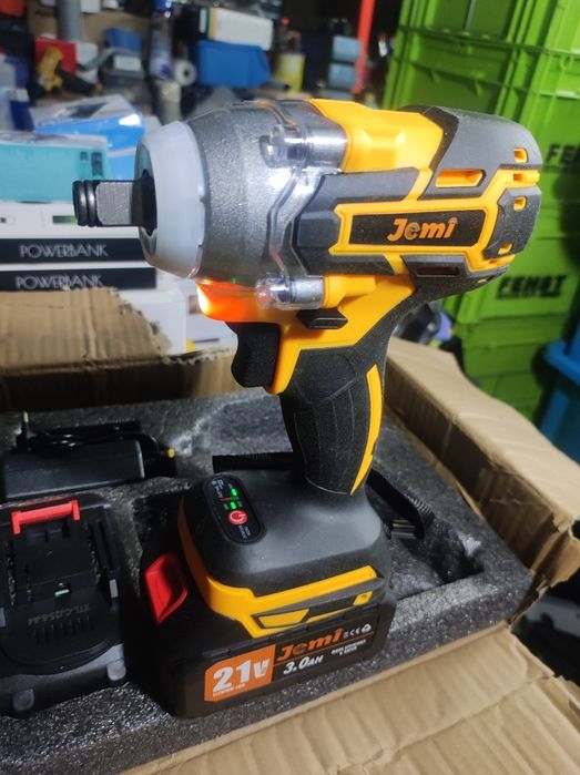 Máquina de impacto