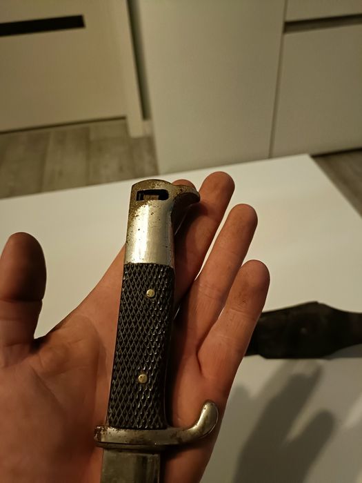 Bagnet na broń KS 98 Horstator Solingen
Zatrzask sprawny
Stan j