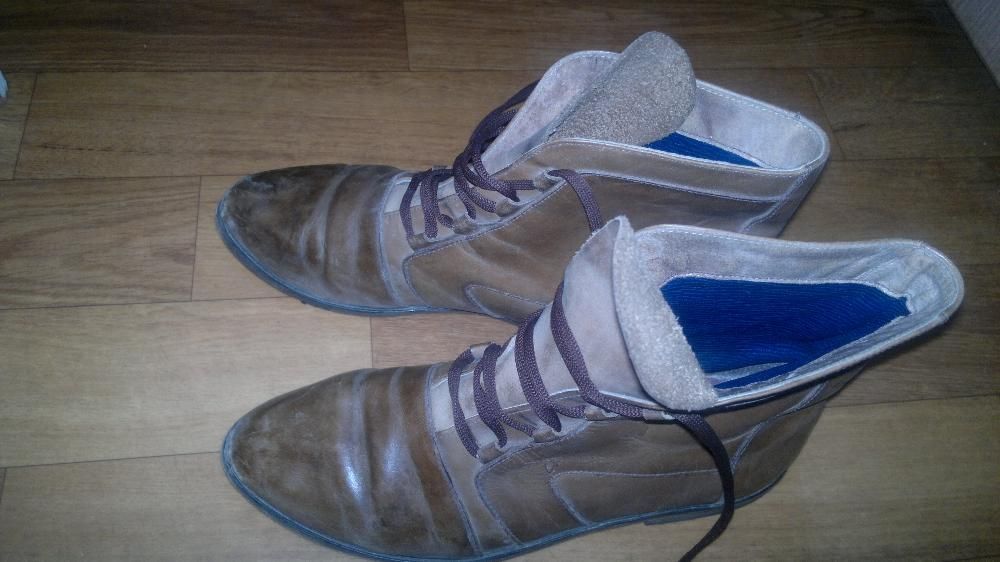 Ботинки. Кожа...