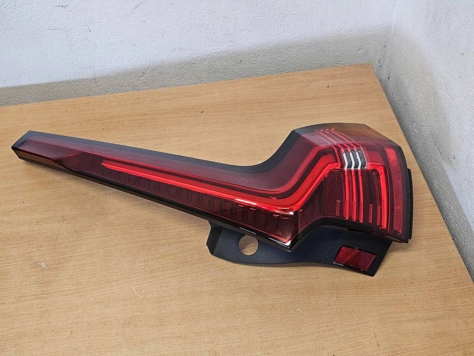 lampa tylna prawa volvo v90 v90 cc lift 2021- 32337138