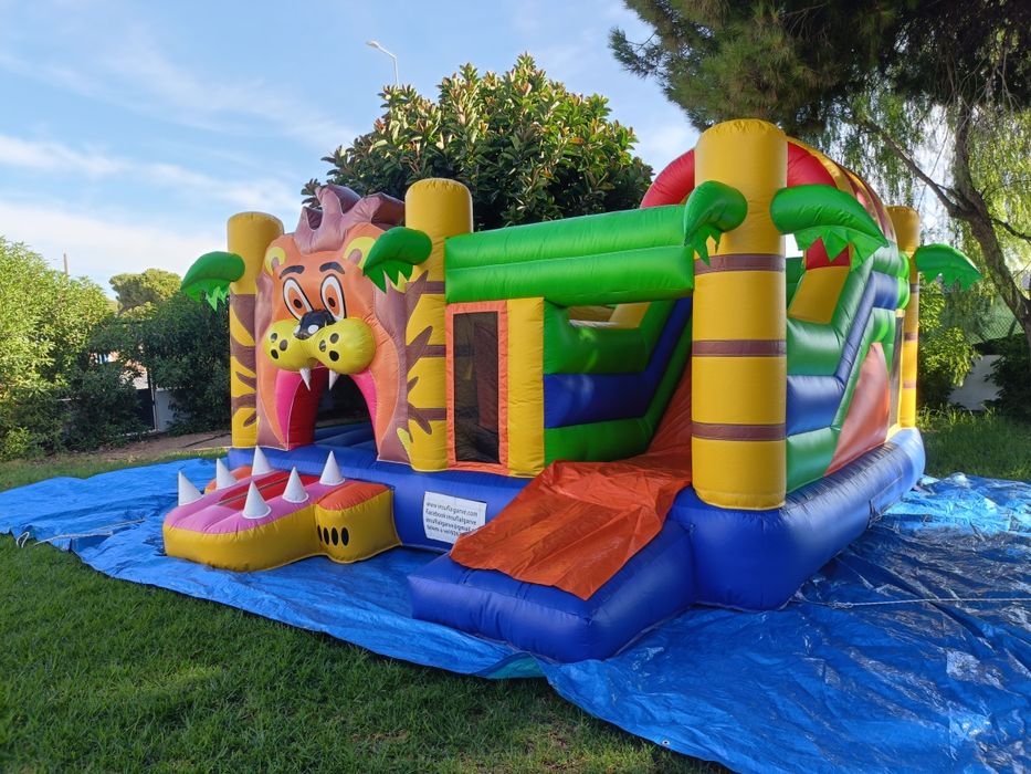 Insuflável aluga-se