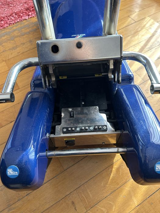 Cadeira de Rodas - Máquina para subir escadas