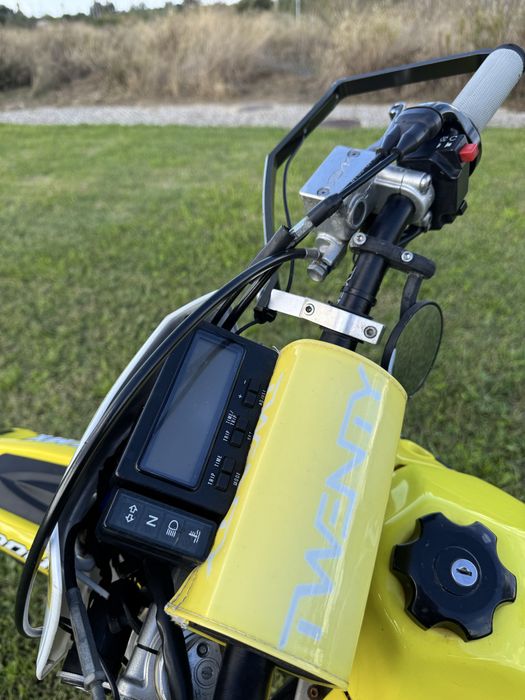 Suzuki DRZ 400 SM Carta A2