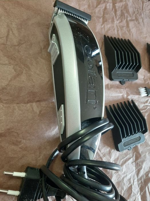 Máquina cortar pêlo de cão