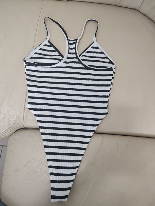 Sprzedam body rozmiar M