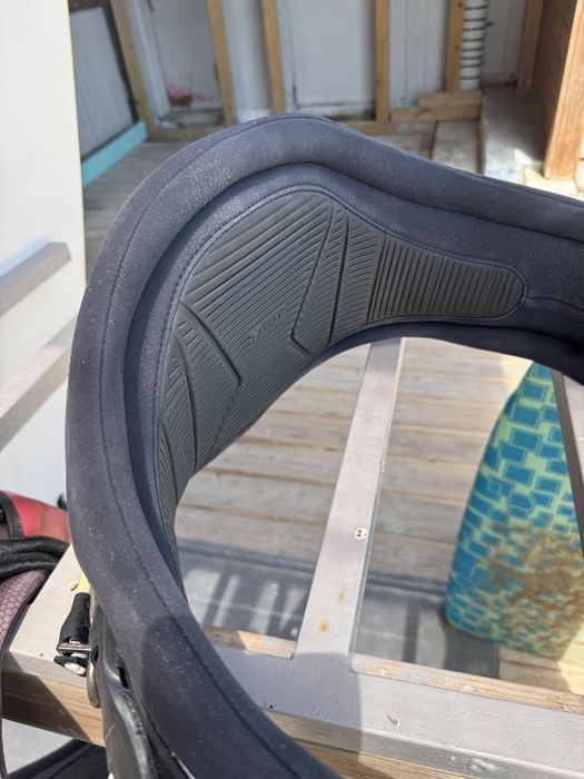 ION Riot CS 20 black Grey capsule Tam L / 52 (carbono)