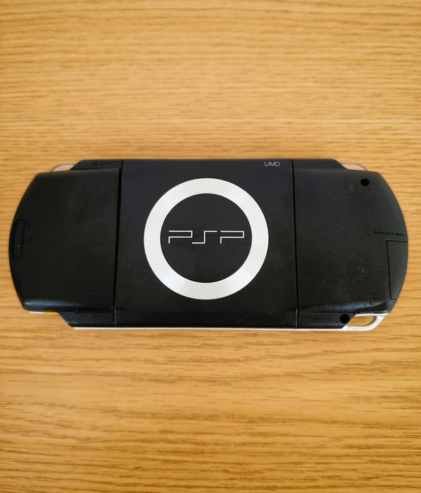 PSP 1004 + jogos Pronta a jogar! [Ler bem]