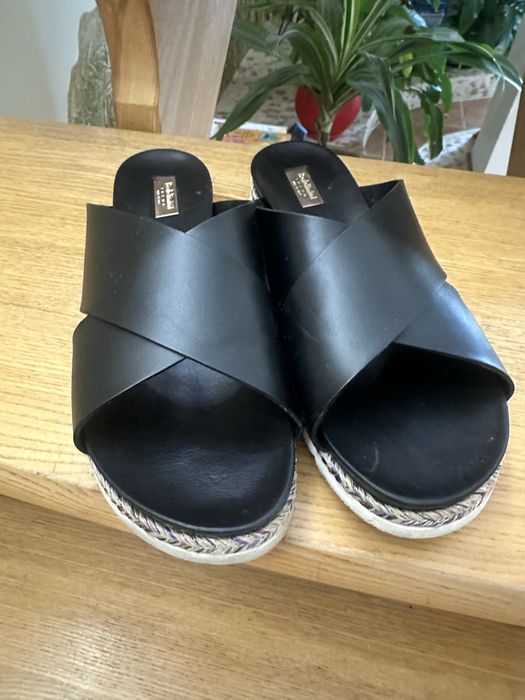 Жіноче взуття Baldinini