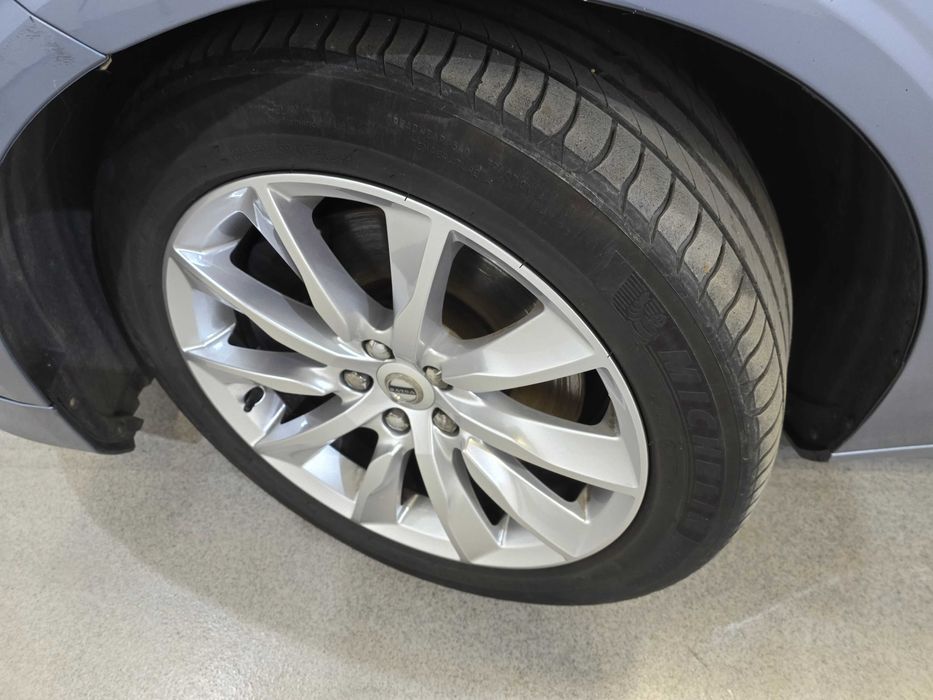 Volvo V90 T8 PHEV Momentum