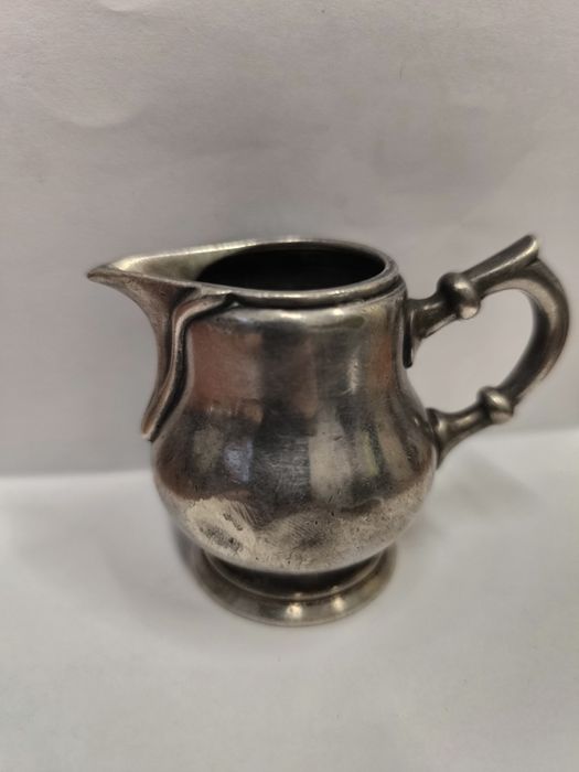 Naczynia posrebrzane