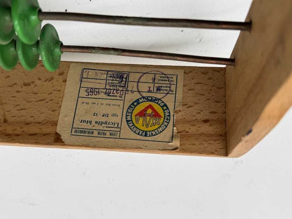 Stare liczydło drewniane