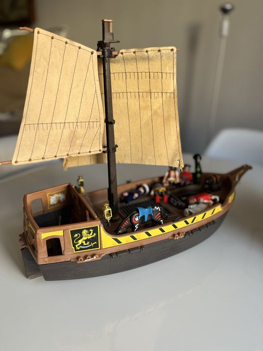 Barco pirata Playmobile