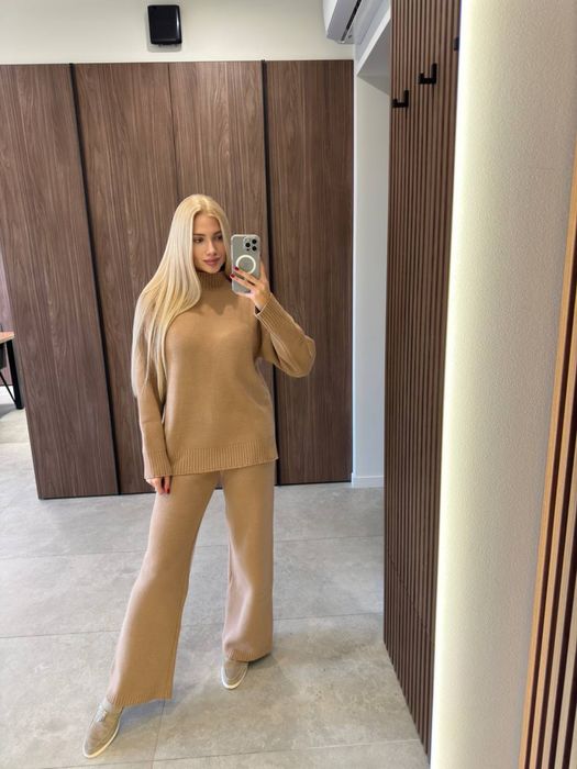 Трикотажний костюм