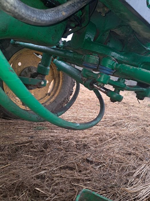 Продам трактор юмз все працюе, більше інформації по телефону