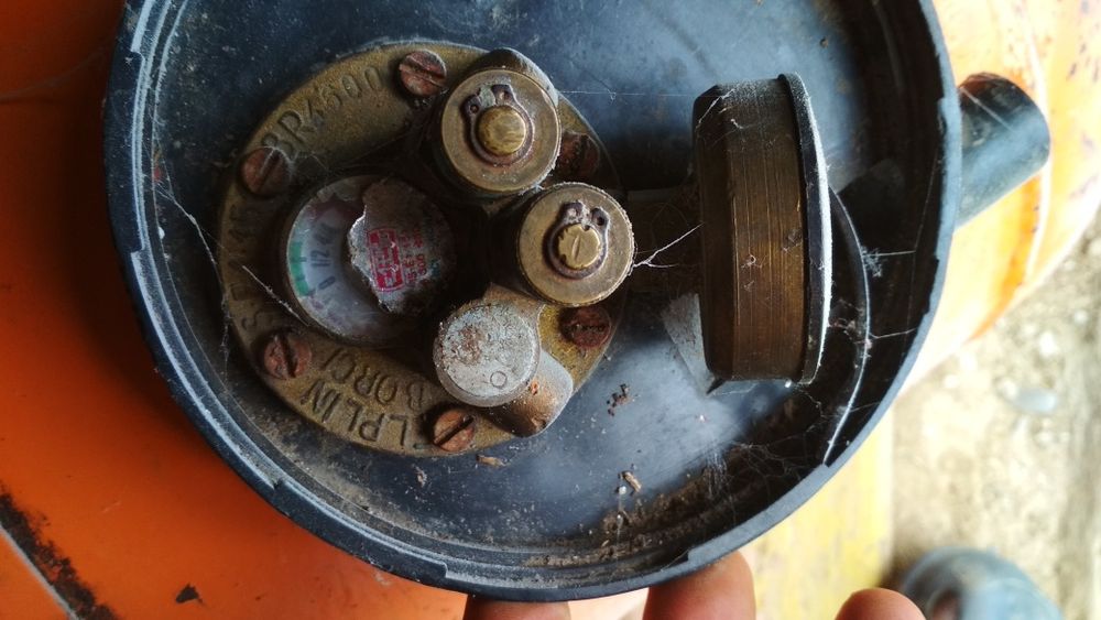 Продам гбо комплккт таблетка на уаз волгу