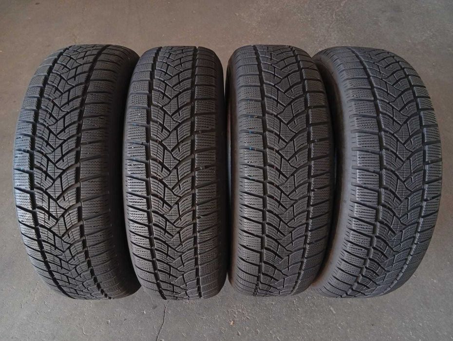 Зимові шини R17 215/65 99V Dunlop Winter Sport 5 арктика скандинавка на Volkswagen Tiguan