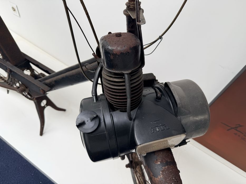 Vendo Solex , uma restaurada outra nao , sao 2 unidades