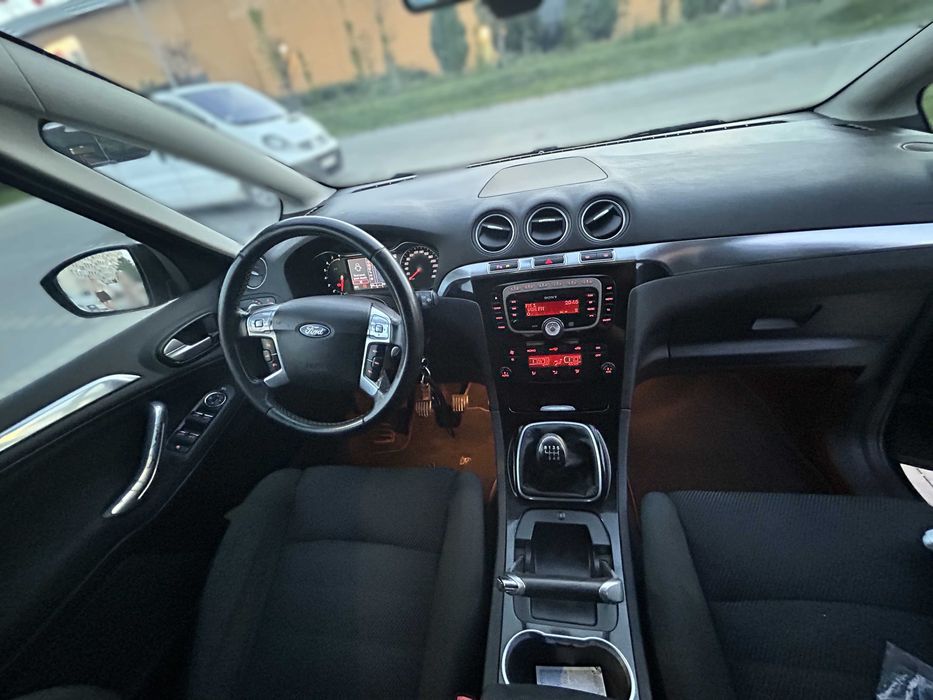 Ford S-Max Titanum