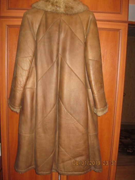 искусственная длинная дубленка