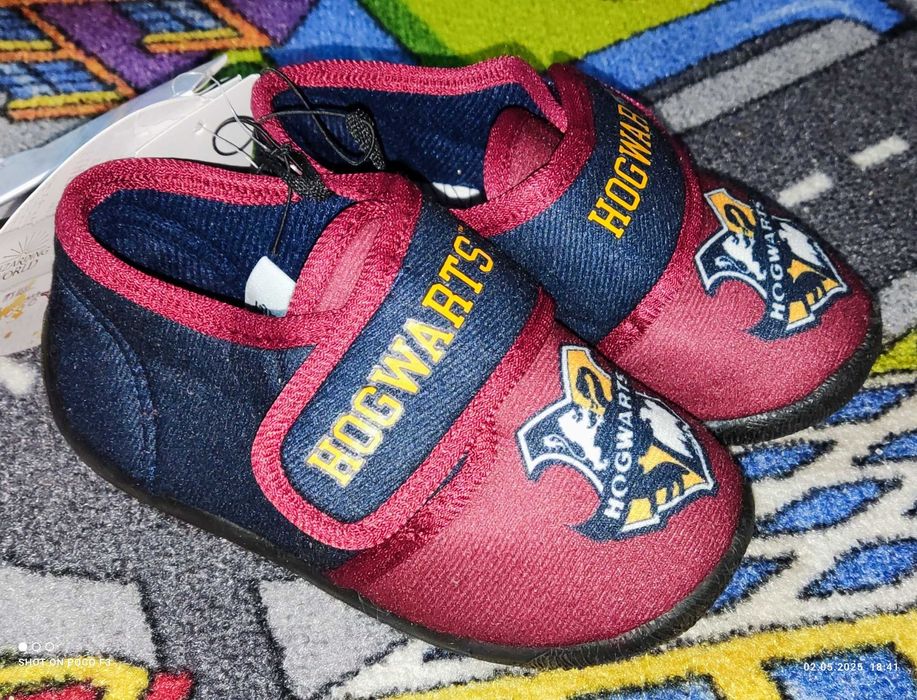 Kapcie z nadrukiem licencyjnym Harry Potter 26 r (15.5 cm).