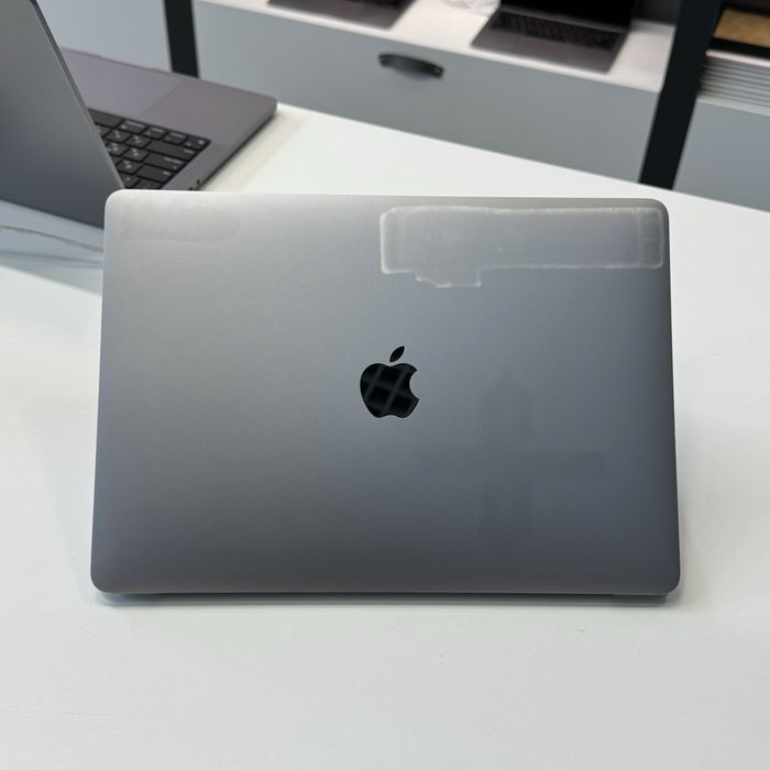 MacBook Pro 13 2019 i5/8/256 АКБ 81% - Магазин - ГАРАНТІЯ #105390