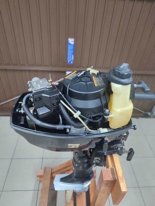 Silnik zaburtowy Seaking  4km 4T stopa S