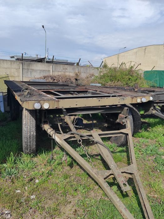 Podwozie przyczepy D-46 z wojska