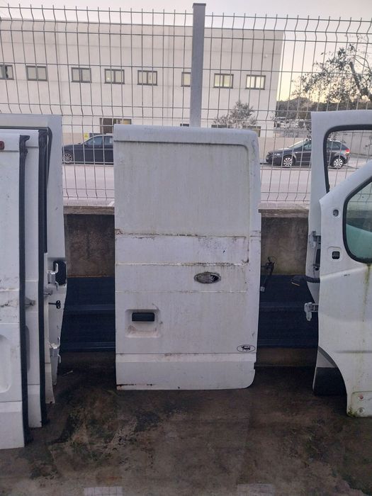 Porta Ford Transit 2004/2006
