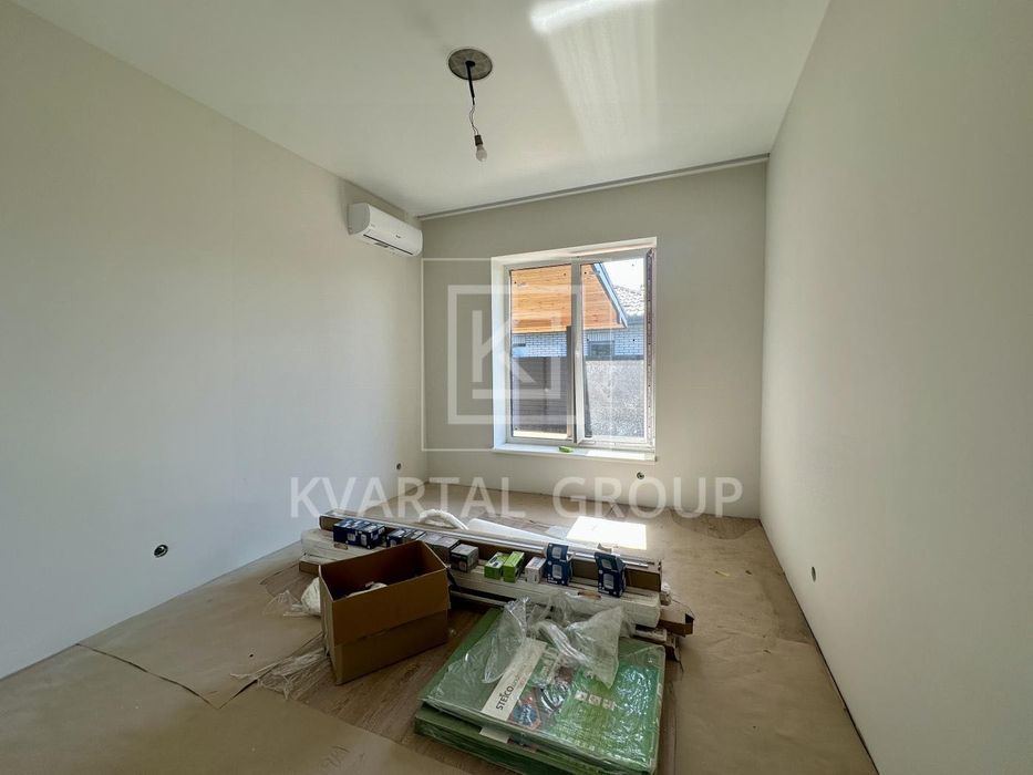 Продаж Будинку з ремонтом 88 м² | 3 спальні | 5,5 соток | Закрите містечко