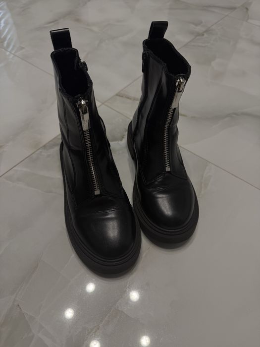 Дитячі черевики Zara