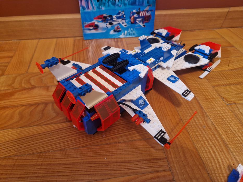 Lego 6973 ice planet system.