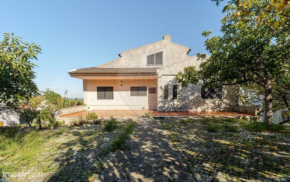 Moradia T2 para venda