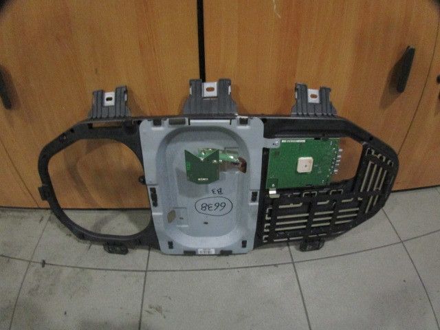 Antena MERCEDES-BENZ Classe M (W164)