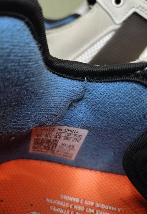 Adidas Niteball, rozmiar 44.