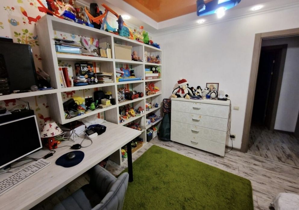 Продам 3х кімнатну квартиру у центрі міста, Майдан Волі