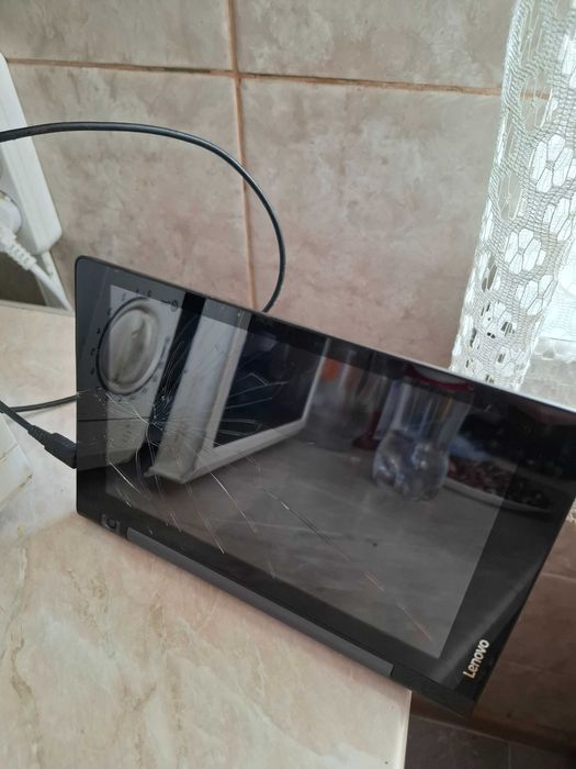 Lenovo Yoga Tab 3 8 (YT3-850F) — на запчастини