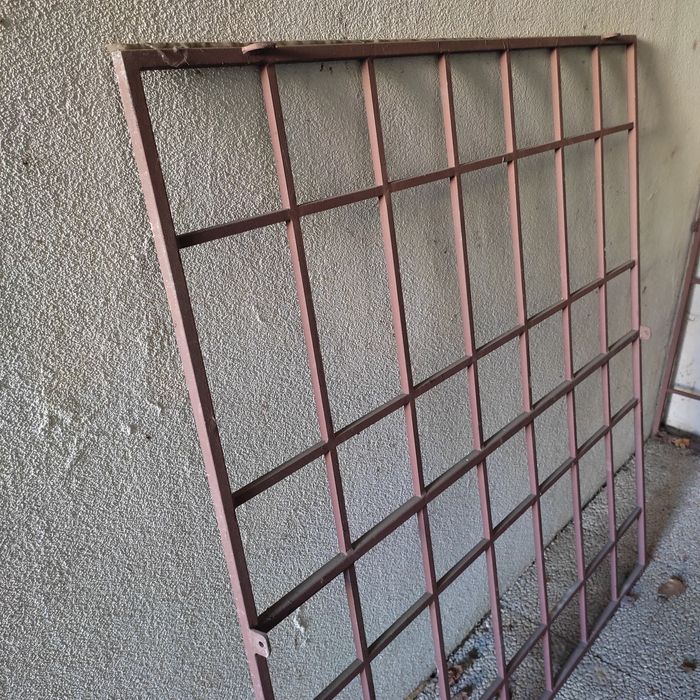 Grades em ferro (diversos usos)