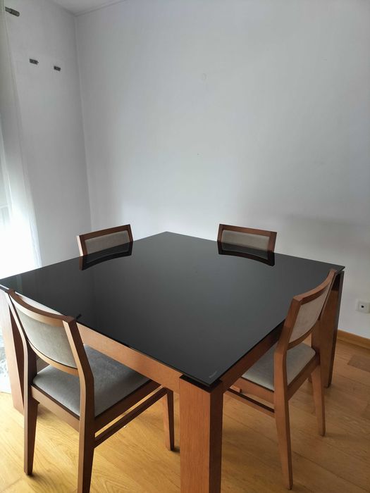 T1 - Disponível 1 Abril