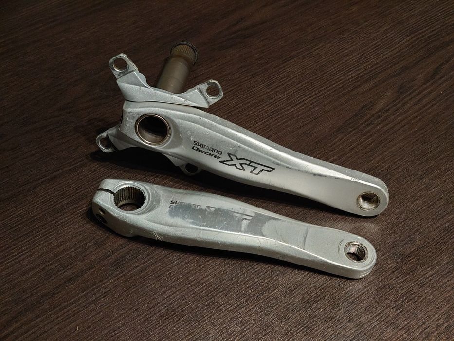 Korby Shimano hollowtech II Deore XT FC-M760 mufa 68/73 ramiona 175mm