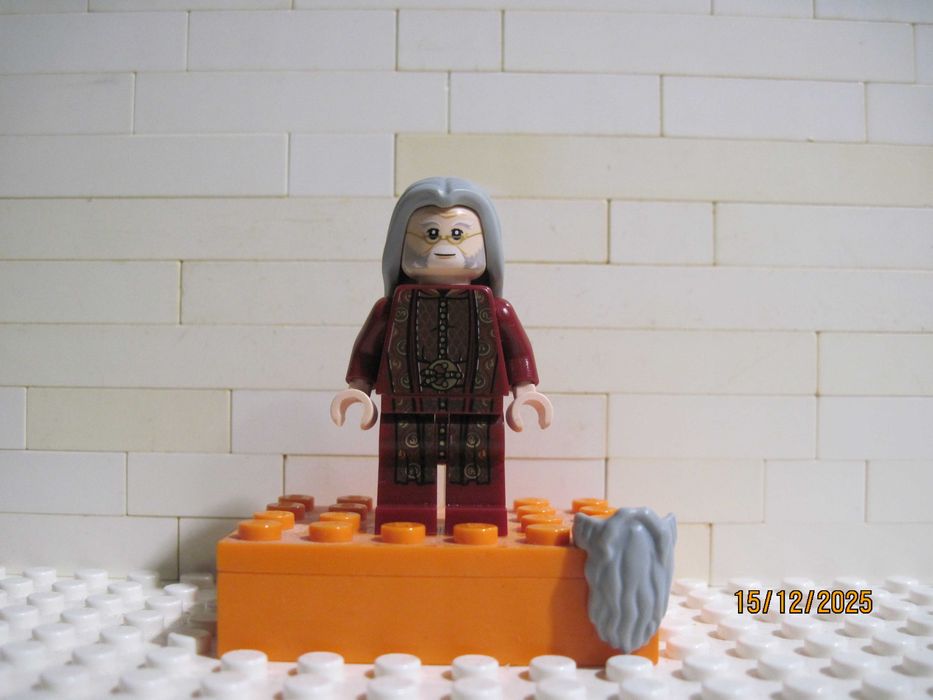 LEGO Dumbledore Harry Potter czerwona szata - uzywany