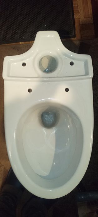 Продам Унитаз,керамика