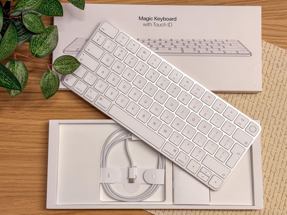 Apple Magic Keyboard z Touch ID USB-C biała - NOWA, paragon iSpot, gwarancja