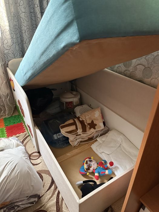 Дитяча кровать диван