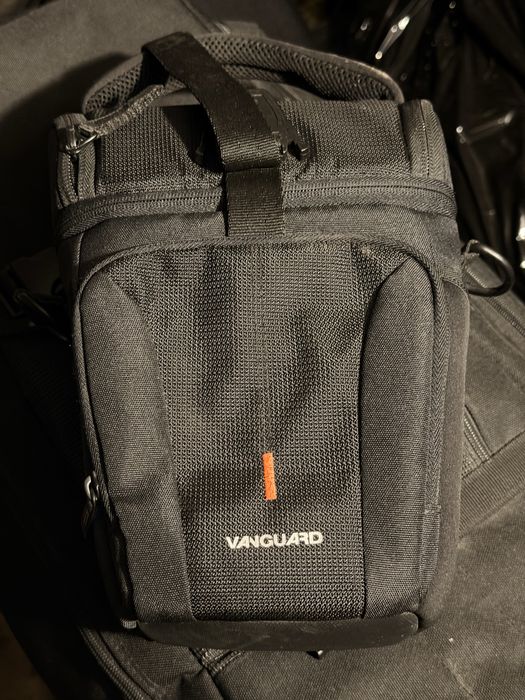 Vanguard UpRise II - torba fotograficzna na aparat