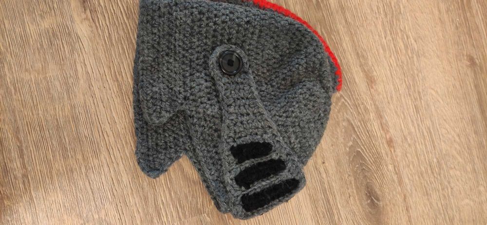 Czapka rycerska wełniana