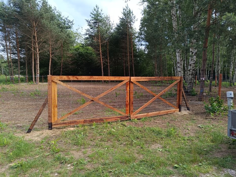 Ogrodzenie tymczasowe siatka leśna montaż