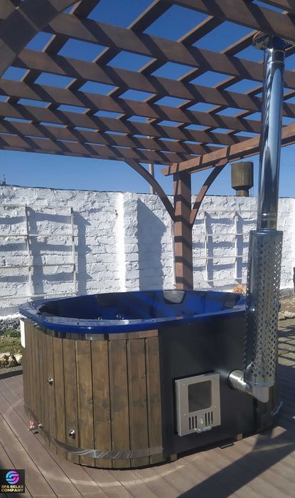 Виробник чанів джакузі. Спа комплекс Купіль на дрова