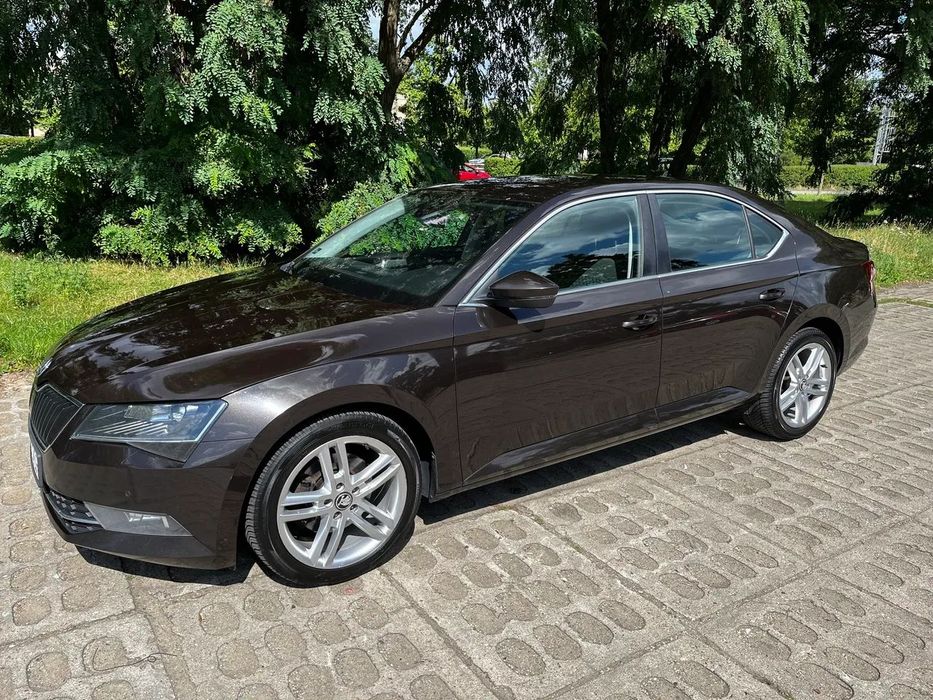 Skoda Superb Skoda SuperB 2.0 DSG