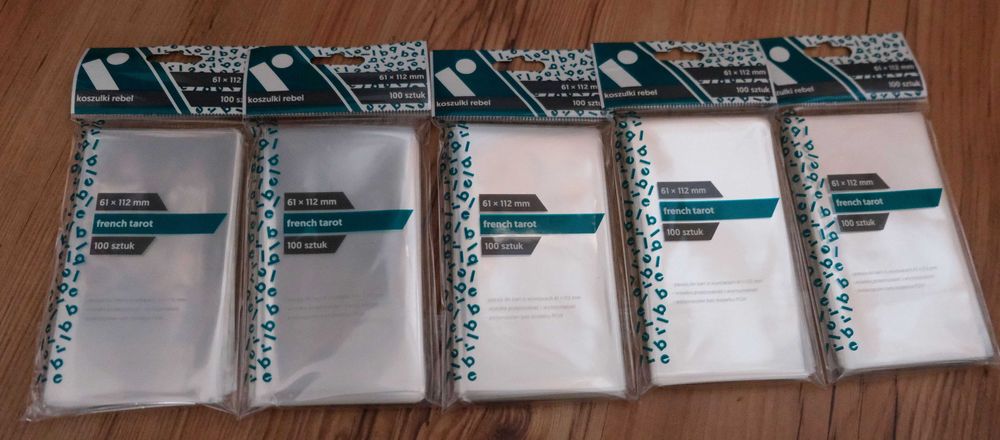 Koszulki Rebel 61x112 na karty do gier planszowych 5x100 sztuk